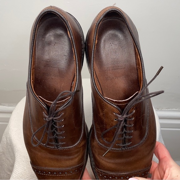 ALLEN EDMONDS Classic Brown Leather Men's Dress Shoes - Picture 7 of 8